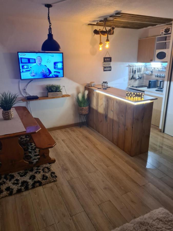 Grand Studio 28 M2 Tout Confort Au Pieds Des Pistes Allos Exteriör bild