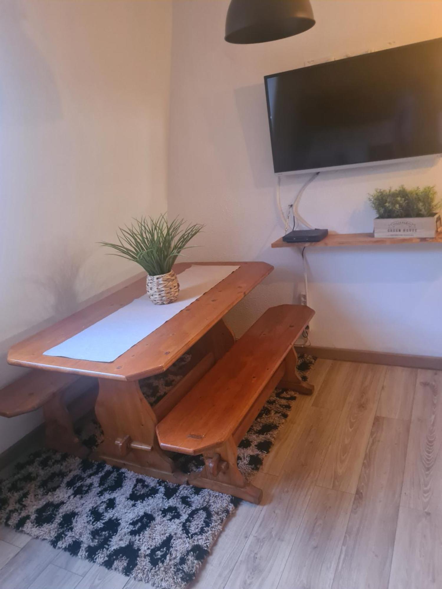 Grand Studio 28 M2 Tout Confort Au Pieds Des Pistes Allos Rum bild